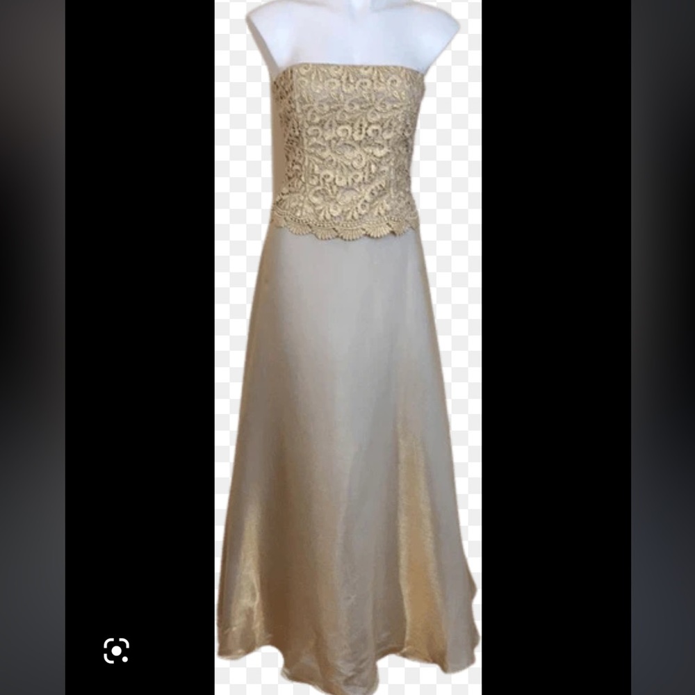 Cute strapless gold dress